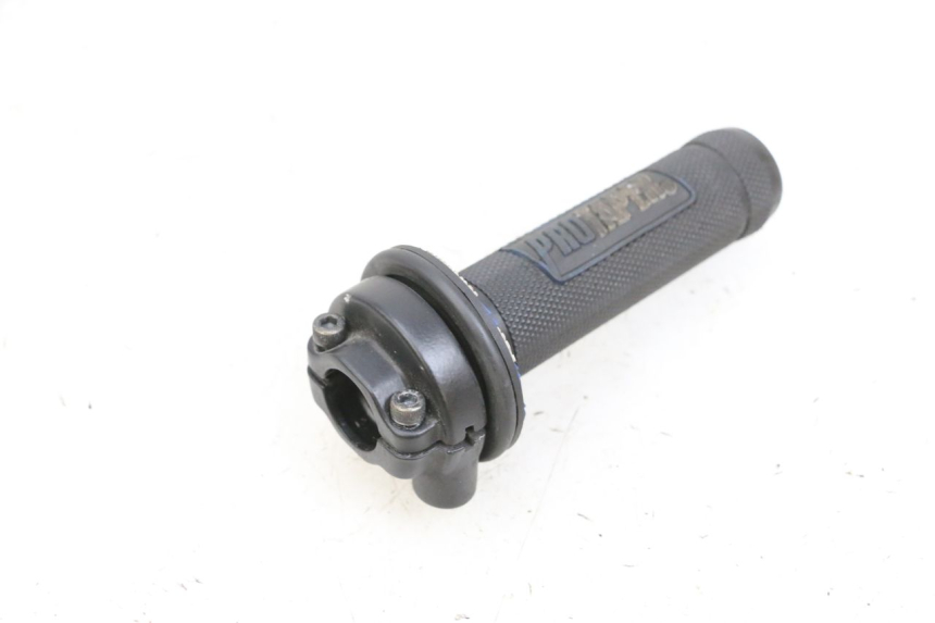 photo de PUñO DEL ACELERADOR PIAGGIO NEW TYPHOON 50 (2018 - 2021) - Detalles de los puntos de fijación