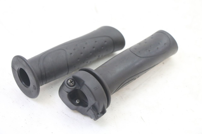 photo de ACELERADOR SYM ORBIT III 3 4T 50 (2021 - 2025)