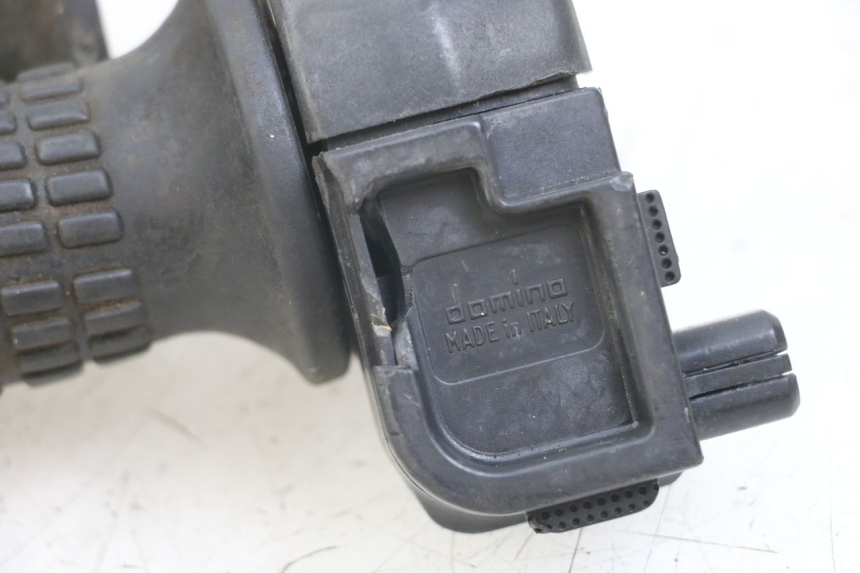 photo de PUñO DEL ACELERADOR PEUGEOT XP6 50 (1997 - 2003)