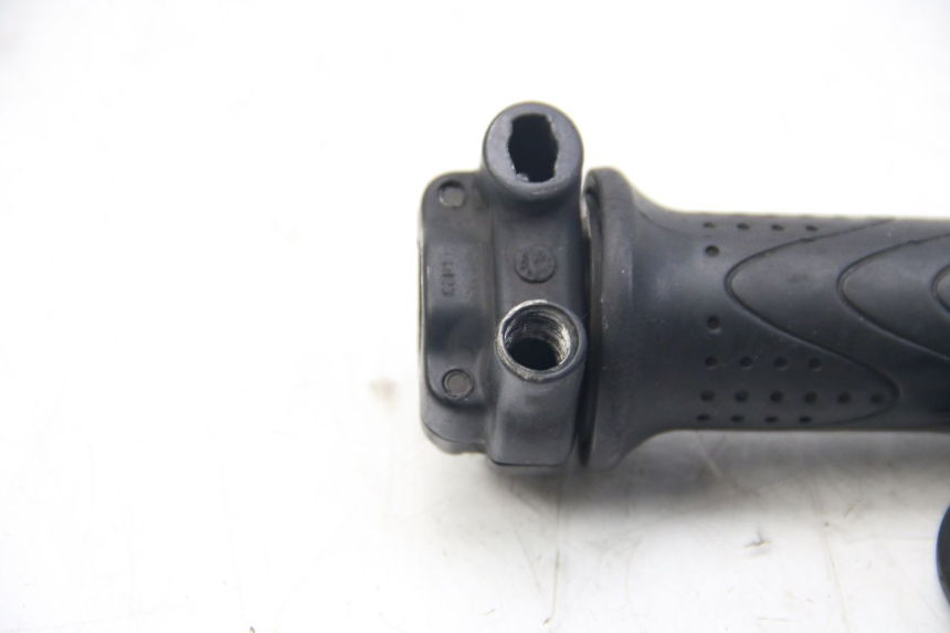 photo de PUñO DEL ACELERADOR PIAGGIO BEVERLY 125 (2010 - 2015)