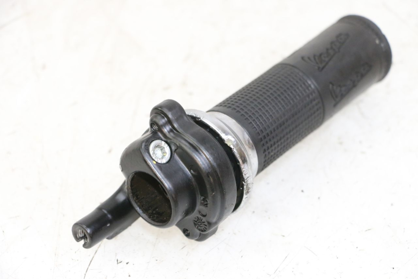 photo de PUñO DEL ACELERADOR PIAGGIO VESPA S 2T 50 (2007 - 2014)
