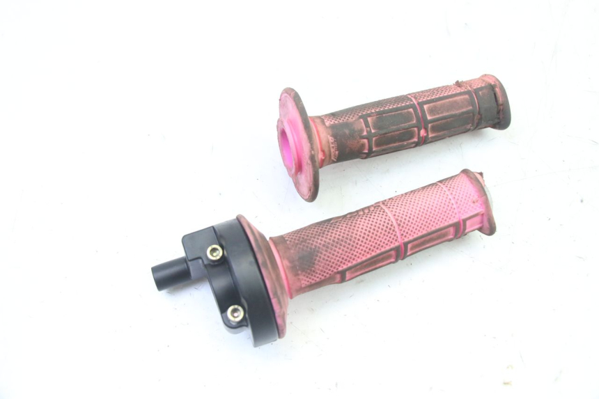 photo de PUñO DEL ACELERADOR APOLLO RFZ 150