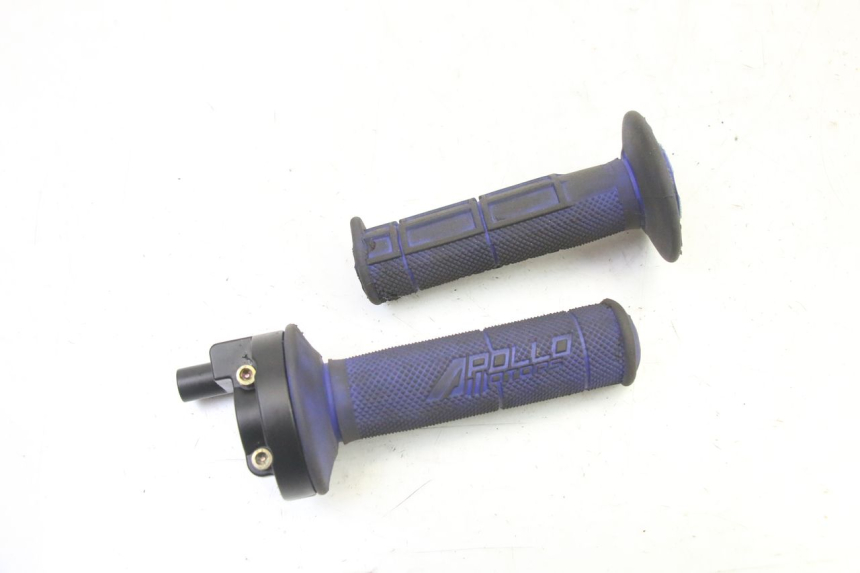 photo de PUñO DEL ACELERADOR APOLLO RFZ 125