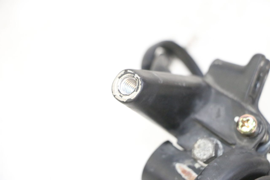 photo de PUñO DEL ACELERADOR HONDA SCV LEAD 100 (2003 - 2007)