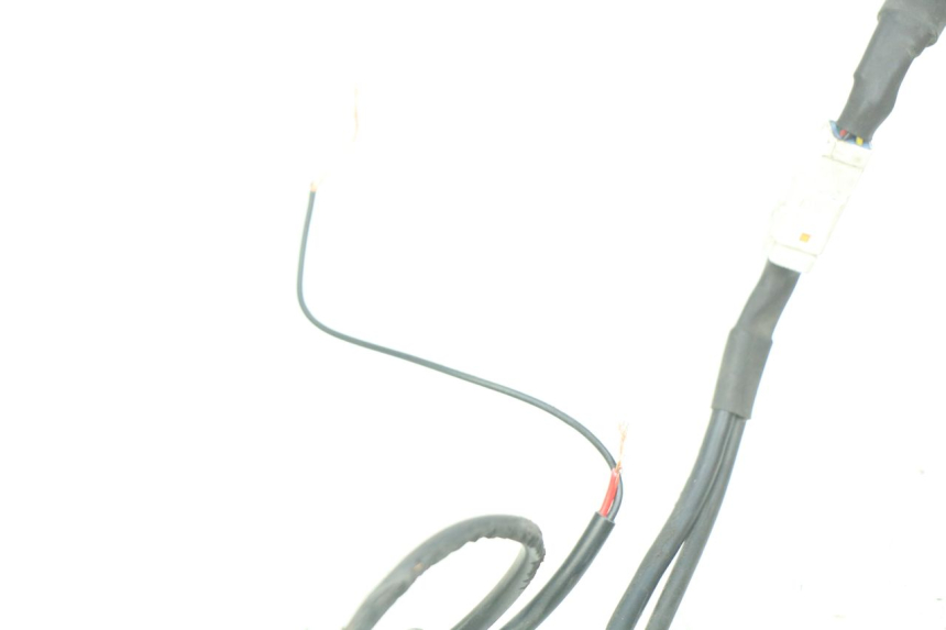 photo de PUñO DEL ACELERADOR SUZUKI SIXTEEN 125 (2008 - 2010)