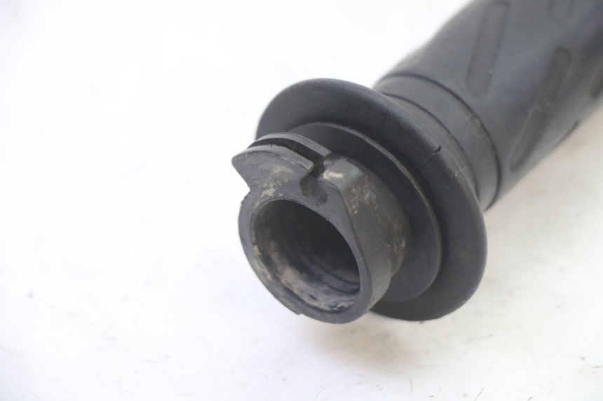 photo de ACELERADOR PEUGEOT SPEEDFIGHT 3 AIR 50 (2009 - 2015)
