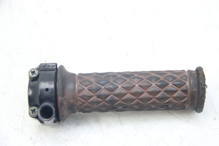 photo de PUñO DEL ACELERADOR YAMAHA SR 125 (1982 - 2003)