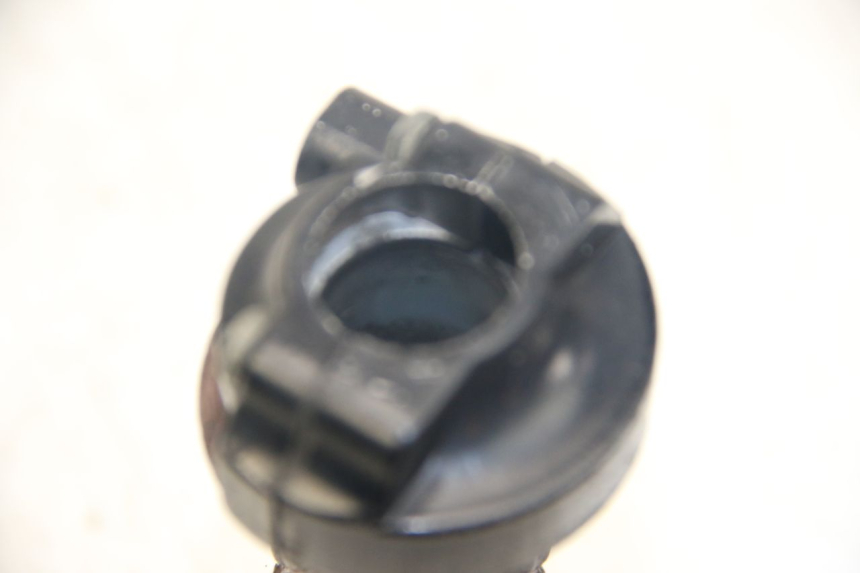 photo de PUñO DEL ACELERADOR YAMAHA SR 125 (1982 - 2003)