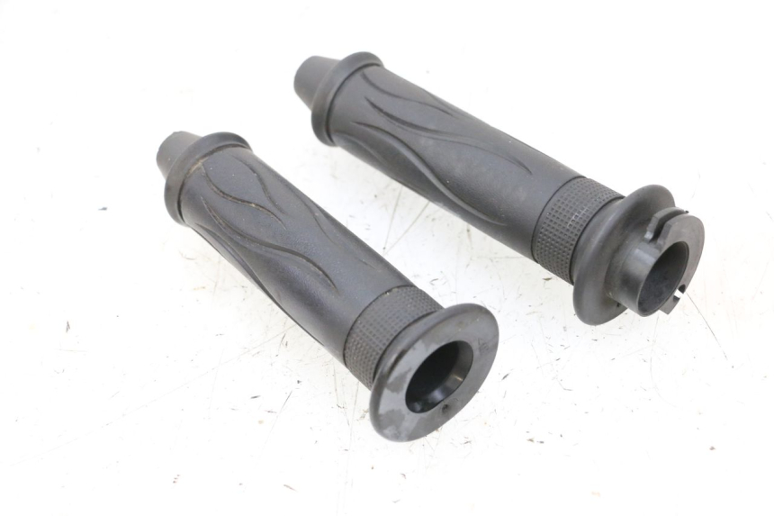 photo de ACELERADOR NECO TEMPO 4T 50 (2022 - 2026) - Primer plano técnico