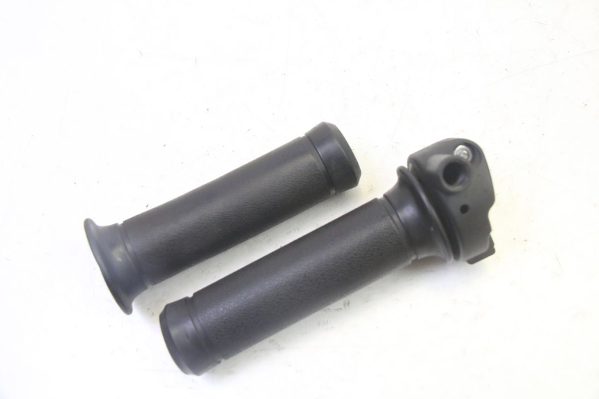 photo de ACELERADOR PEUGEOT TWEET PRO CARGO 50 (2018 - 2020)