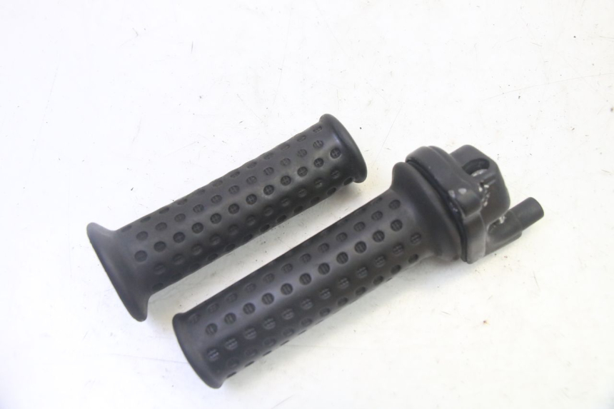 photo de PUñO DEL ACELERADOR PIAGGIO VESPA S 2T 50 (2007 - 2014)