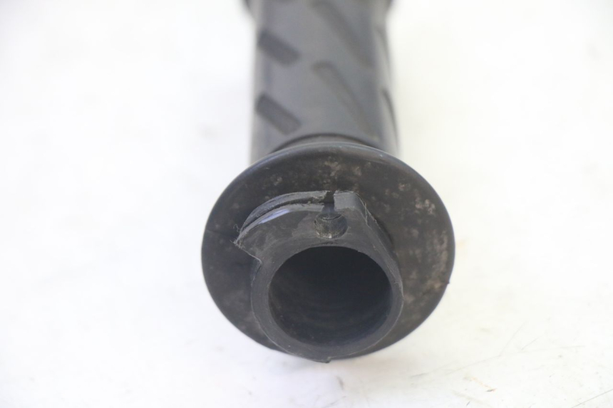 photo de ACELERADOR PEUGEOT VIVACITY NEW 4T 50 (2008 - 2017)