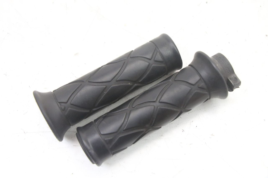 photo de ACELERADOR YAMAHA YP MAJESTY 125 (2007 - 2010)