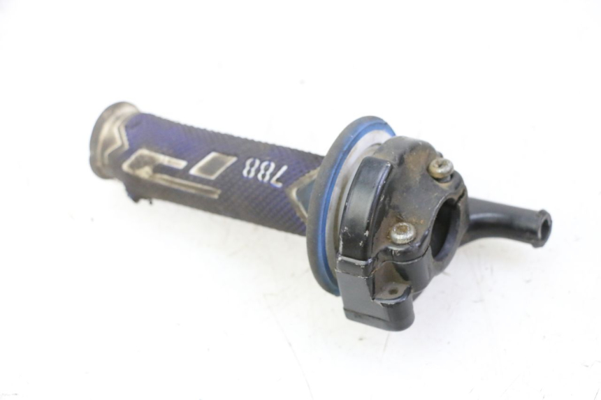 photo de ACELERADOR YAMAHA YZ 85 (2002 - 2018)