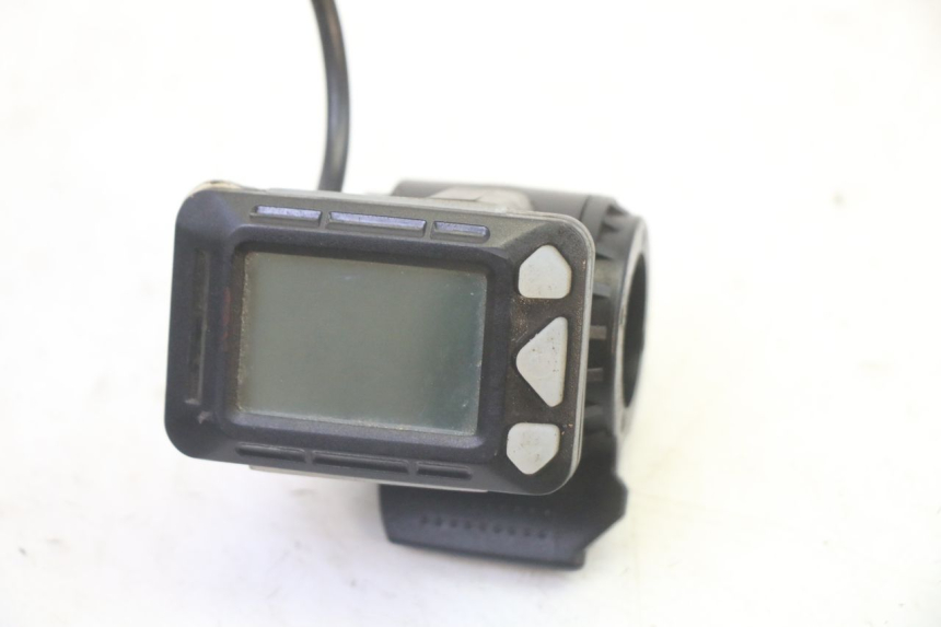 photo de ACELERADOR MOOVWAY Z8 1