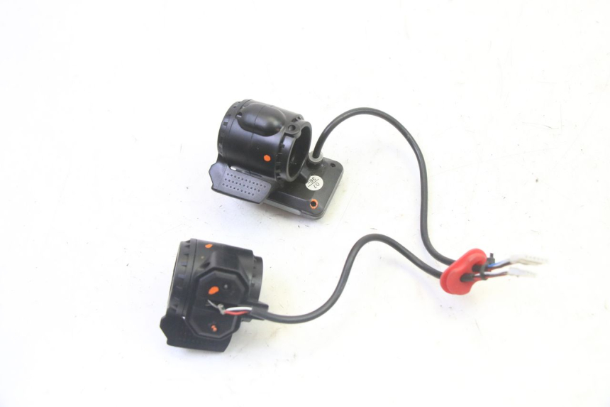 photo de ACELERADOR MOOVWAY Z8 1