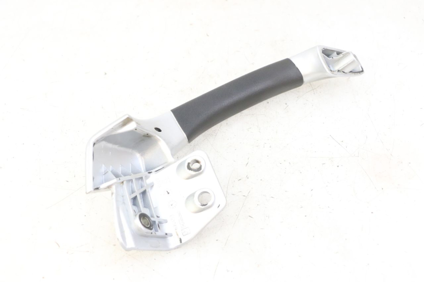 photo de ASIDERO DERECHA PIAGGIO MP3 LT 300 (2010 - 2016)