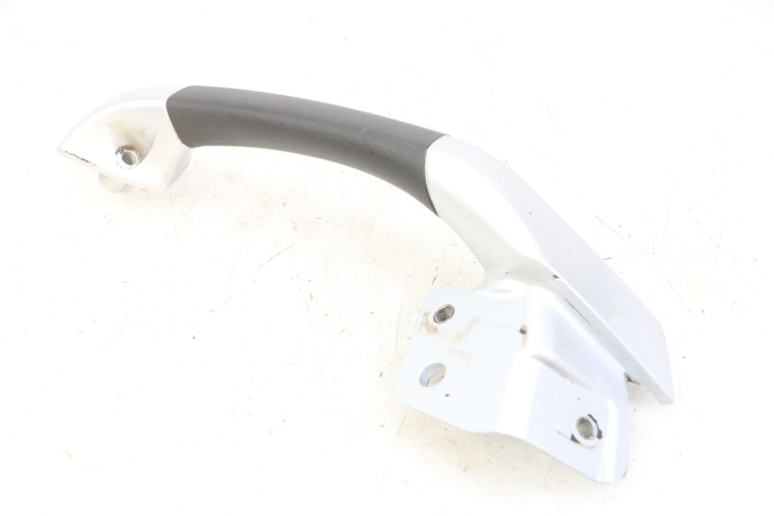 photo de ASIDERO DERECHA PIAGGIO MP3 LT 300 (2010 - 2016)
