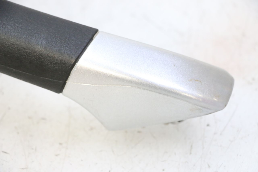 photo de MANETA TRASERA DERECHA PIAGGIO MP3 RL 250 (2007 - 2010)