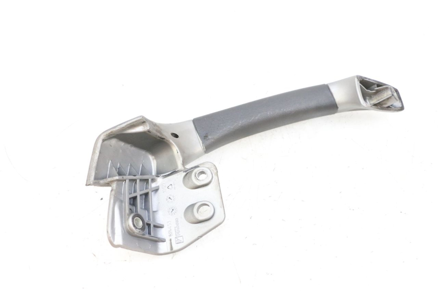 photo de ASIDERO DERECHA PIAGGIO MP3 125 (2006 - 2014)