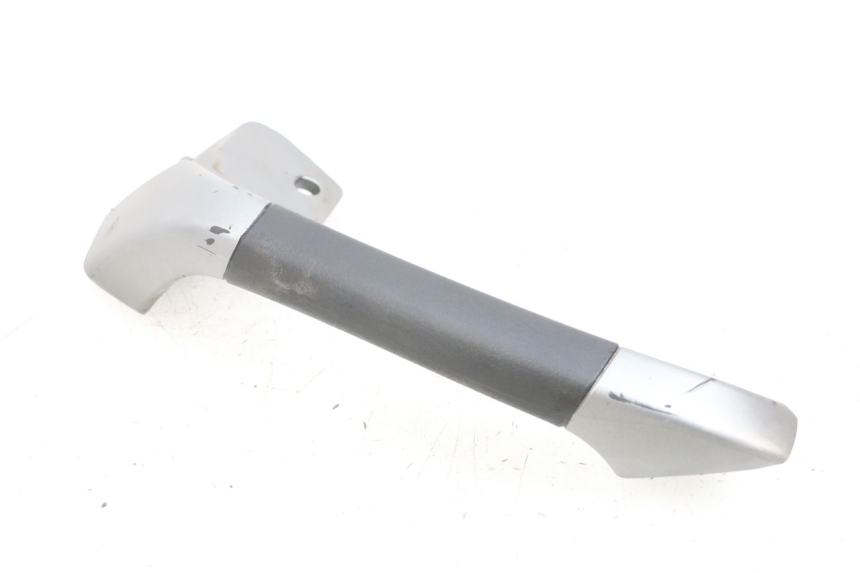 photo de ASIDERO DERECHA PIAGGIO MP3 125 (2006 - 2014)