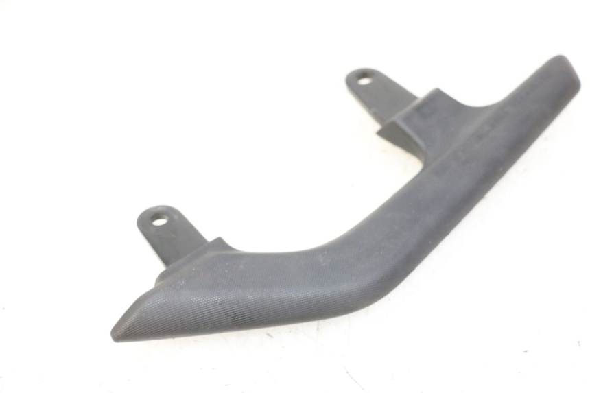photo de ASIDERO DERECHA YAMAHA XJ6 ABS 600 (2008 - 2016)