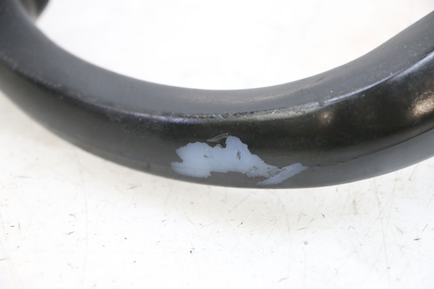 photo de ASIDERO DERECHA KAWASAKI ZR 7 750 (1999 - 2001) - Vista general del producto