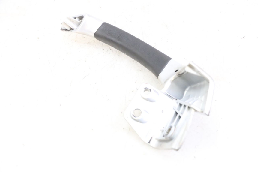 photo de ASIDERO IZQUIERDA PIAGGIO MP3 LT 300 (2010 - 2016)
