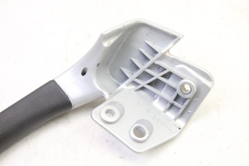 photo de ASIDERO IZQUIERDA PIAGGIO MP3 RL 250 (2007 - 2010)