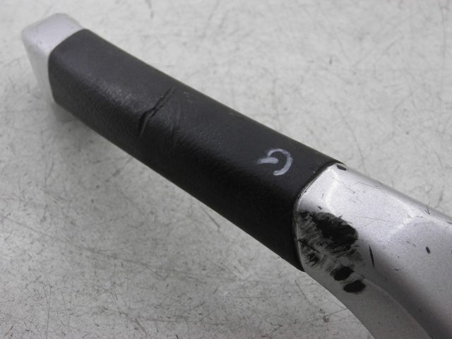 photo de ASIDERO IZQUIERDA PIAGGIO MP3 RL 250 (2007 - 2010)