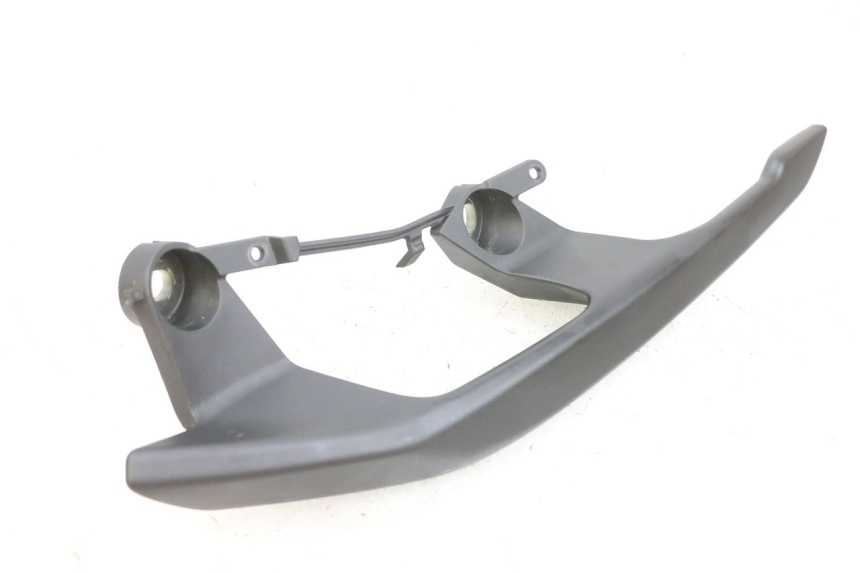 photo de ASIDERO IZQUIERDA YAMAHA TRICITY 300 (2020 - 2024) - Recambio usado revisado