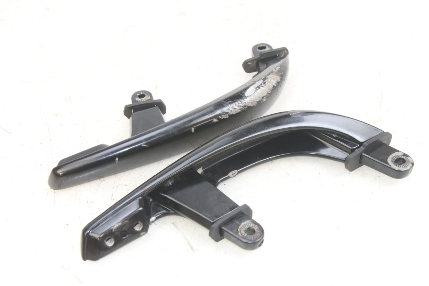 photo de MANETA TRASERA IZQUIERDA YAMAHA X-MAX XMAX 250 (2006 - 2009)