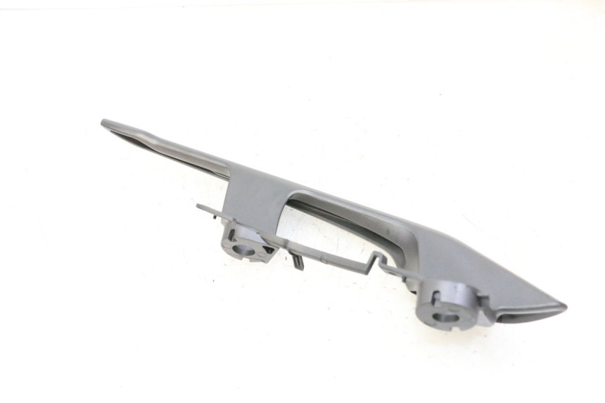 photo de ASIDERO IZQUIERDA YAMAHA XMAX X-MAX 125 (2021 - 2025)