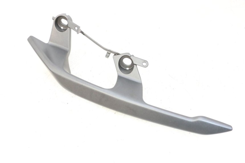 photo de ASIDERO IZQUIERDA YAMAHA XMAX X-MAX 125 (2021 - 2025)
