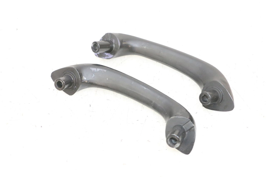 photo de ASIDERO SUZUKI GSF N BANDIT 600 (1996 - 1999) - Primer plano técnico