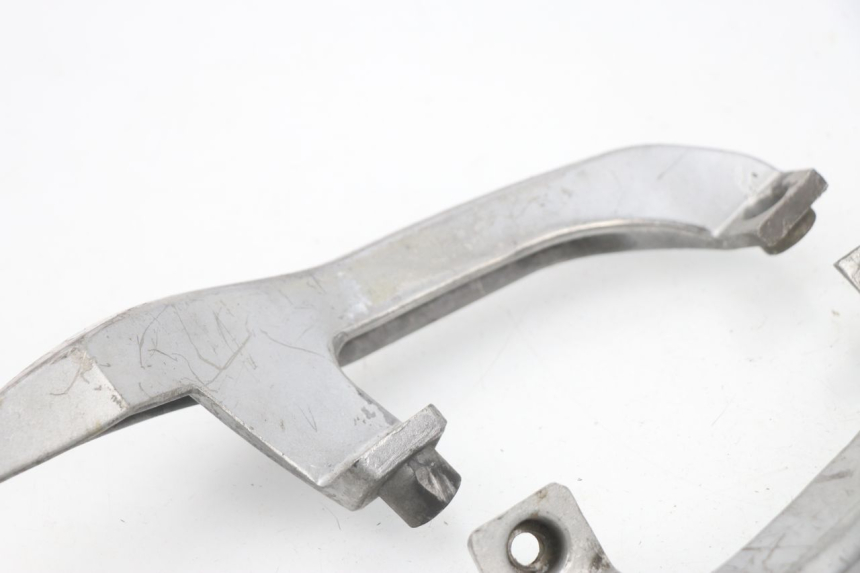 photo de ASIDERO EUROCKA MATADOR 4T 50 (2010 - 2016) - Detalles de los puntos de fijación