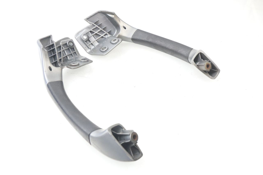 photo de MANILLAR TRASERO PIAGGIO MP3 125 (2006 - 2014)