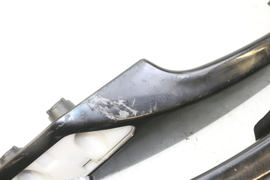 photo de ASIDERO PEUGEOT SATELIS COMPRESSOR K15 125 (2006 - 2009)