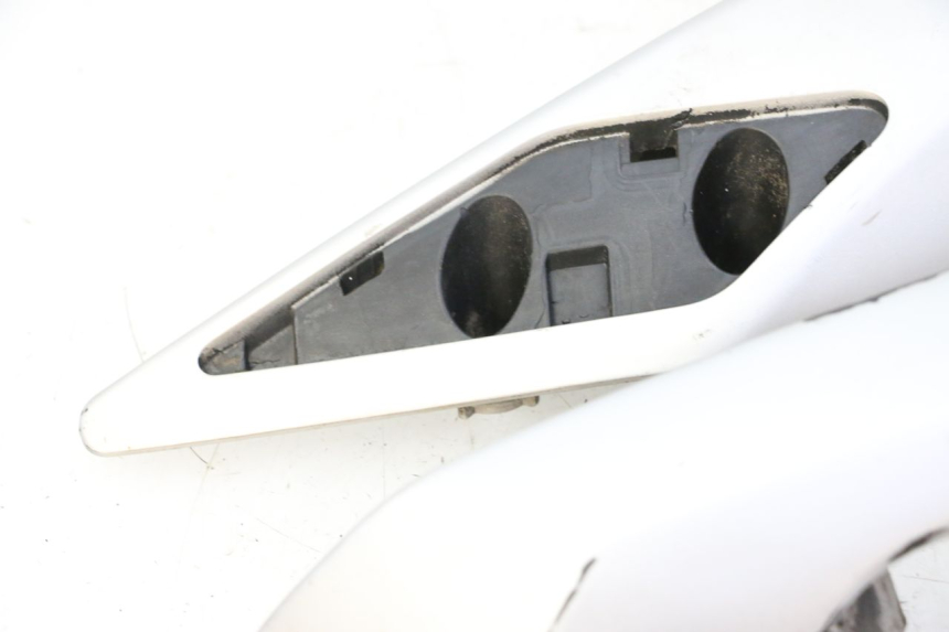 photo de MANILLAR TRASERO PEUGEOT SATELIS 125 (2006 - 2009)