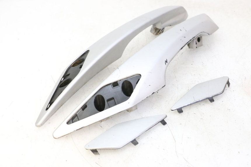 photo de MANILLAR TRASERO PEUGEOT SATELIS 125 (2006 - 2009)