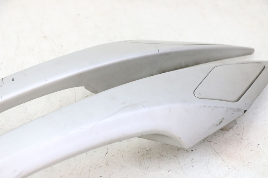 photo de MANILLAR TRASERO PEUGEOT SATELIS 125 (2006 - 2009)