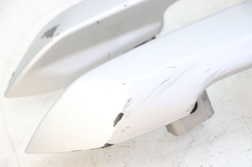 photo de MANILLAR TRASERO PEUGEOT SATELIS 125 (2006 - 2009)