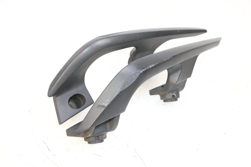 photo de MANIJA TRASERA YAMAHA X-MAX XMAX 125 (2010 - 2013) - Otra perspectiva