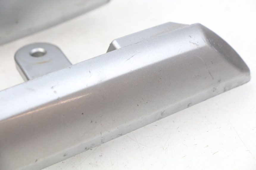 photo de MANIJA TRASERA TGB X-MOTION XMOTION 125 (2008 - 2014) - Primer plano técnico