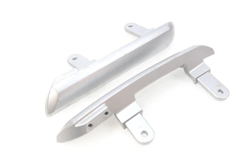 photo de MANIJA TRASERA TGB X-MOTION XMOTION 125 (2008 - 2014) - Estado de la superficie y material