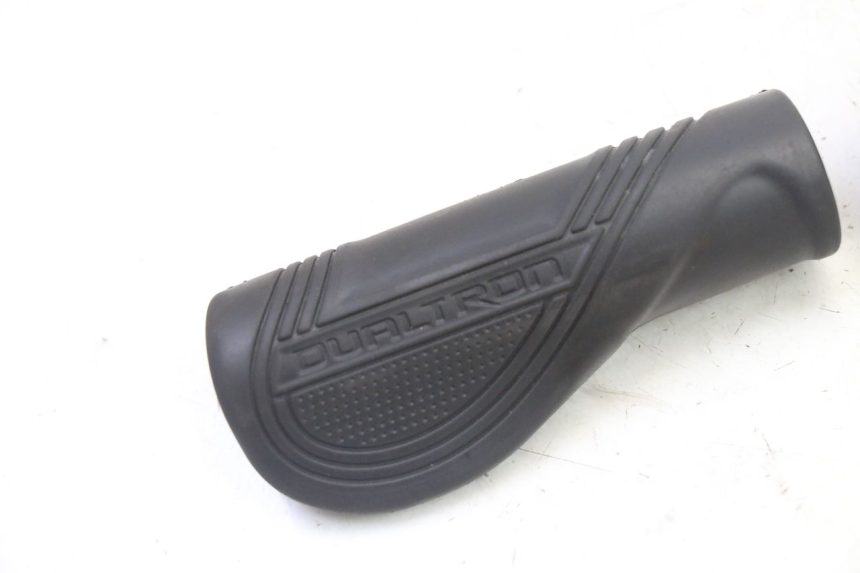 photo de MANILLAR DUALTRON VICTOR LIMITED 1