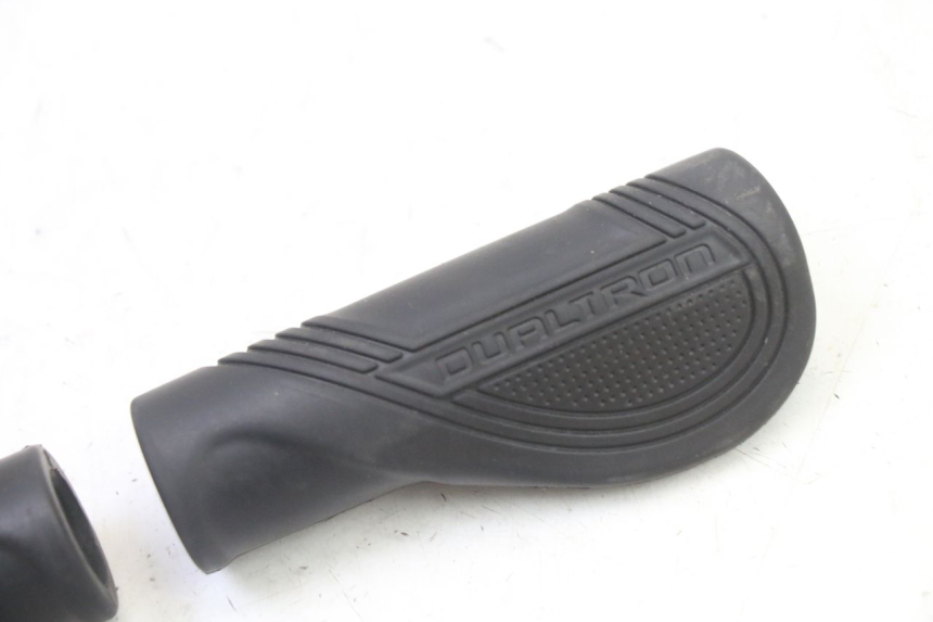 photo de MANILLAR DUALTRON VICTOR LIMITED 1