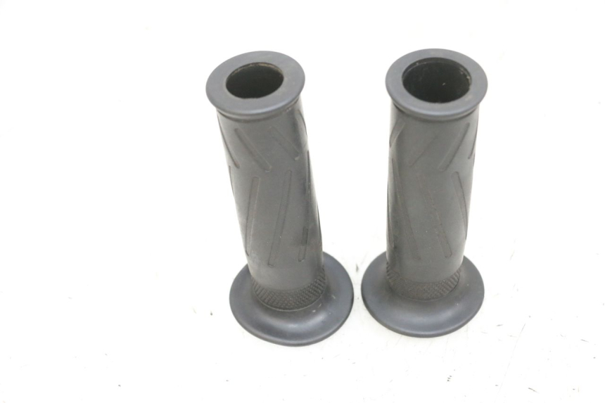 photo de PU YAMAHA XMAX X-MAX 125 (2006 - 2009) - Otra perspectiva