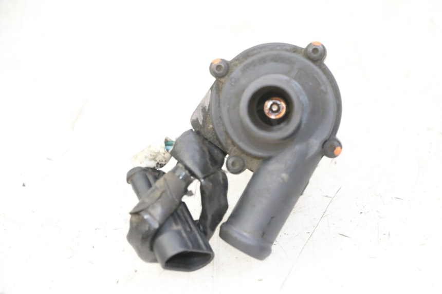 photo de BOMBA AGUA GILERA NEXUS 300 (2008 - 2013)