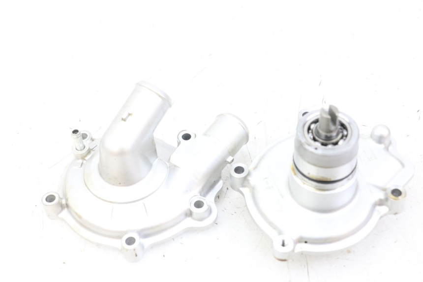 photo de BOMBA DE AGUA YAMAHA FJR ABS 1300 (2006 - 2012)